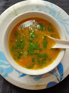 மட்டன் எலும்பு சூப் (Mutton elumbu soup recipe in tamil) செய்முறை முக்கிய புகைப்படம்