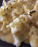 Mac & cheese de coliflor con cheddar / low carb