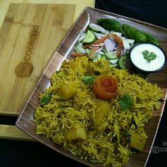 A picture of Aloo pulao/tehari.