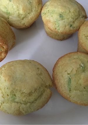 A picture of Easy Jalapeño corn bread.