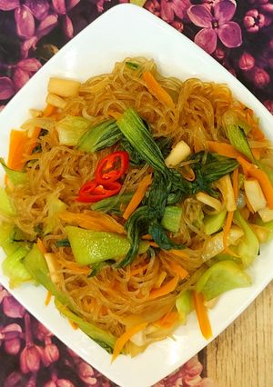 Hình của món Miến xào sốt teryiaki.