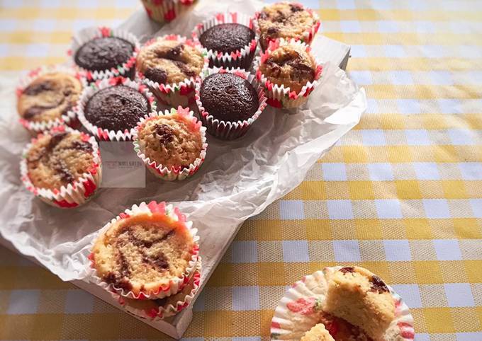 Resipi Mini Cupcake Vanilla Choc Swirl Lailer Vs Jekfer Cook Off Oleh Nurul Kefftya Cookpad