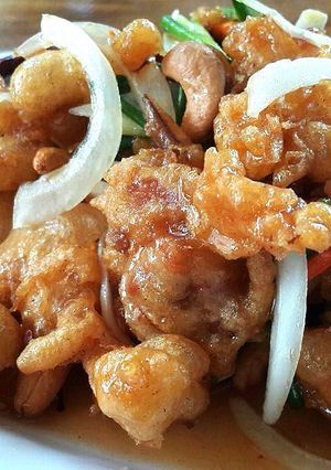 รูปของ ไก่ผัดเม็ดมะม่วงหิมพานต์