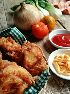 Foto resep Ayam Goreng Bumbu Buah