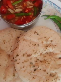 छोले कुलचे (chole kulche recipe in Hindi) रेसिपी मुख्य फोटो