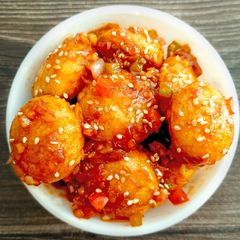 A picture of Instant Paddus in Chilli Garlic Sauce.