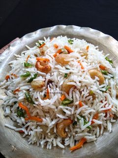 ফ্রায়েড রাইস (fried rice recipe in Bengali) রেসিপির প্রধান ছবি