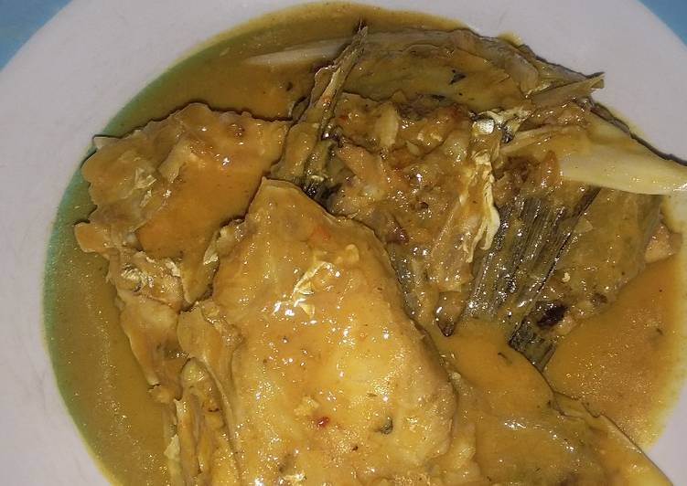 Gulai kepala ikan