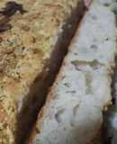 Focaccia ajo, orégano y queso rallado