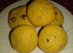 Una foto de Galletas de choco chips 🍪😍