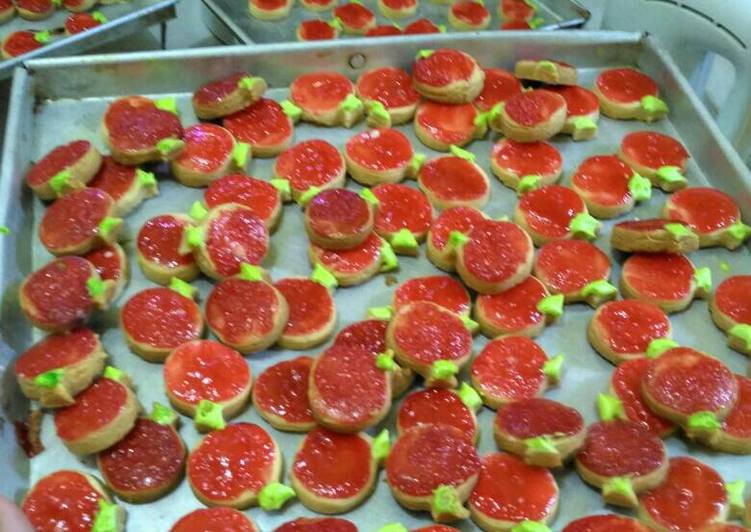 Nastar strowberry cantik