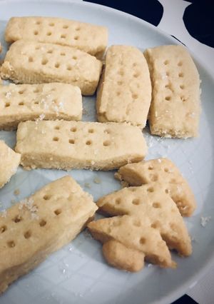 A picture of Quick and easy handmade shortbread ☕️.