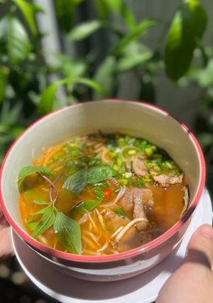 Hình của món Bún bò Huế đơn giản nấu nhanh.