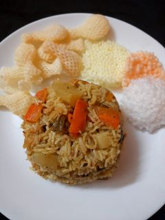 வெஜிடபிள் ரைஸ் பாத் (Vegetable rice bath recipe in tamil) செய்முறை முக்கிய புகைப்படம்