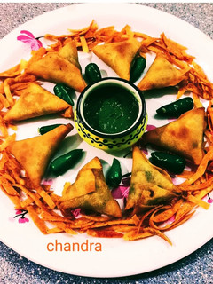 पट्टी समोसा(patti samosa recipe in hindi) रेसिपी मुख्य फोटो