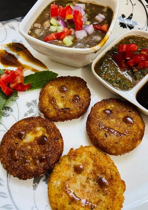 A picture of Tikki chole.