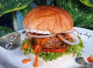 Gambar Beef Burger with Homemade Patty