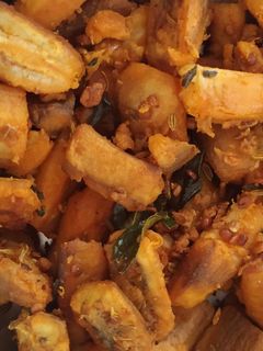 செட்டிநாடு வாழைக்காய் வறுவல்(Chettinadu vaazhaikaai varuval recipe in tamil) செய்முறை முக்கிய புகைப்படம்