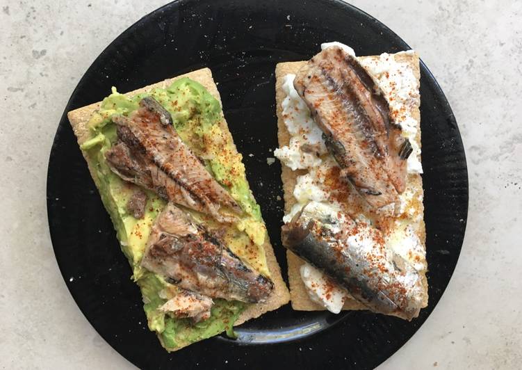 How to Prepare Super Quick Homemade Sardines on Toast