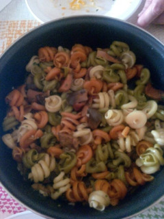 Una foto de Pasta con robellón de temporada