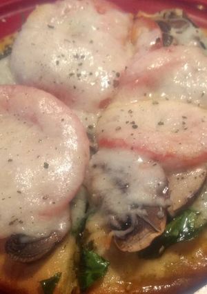 A picture of Pita Pizza.