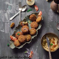 A picture of Falafel.