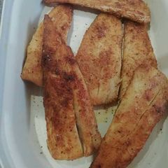 A picture of Fried fish fillet.