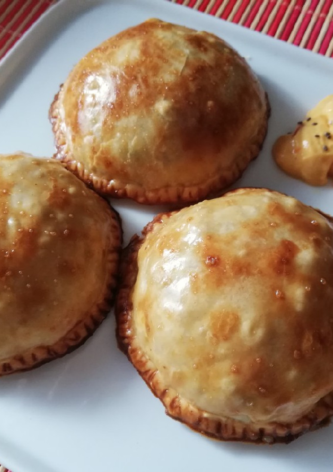 Una foto de Empanadillas de carne picantes 🌶️