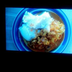 A picture of Gizzards with cabbage.