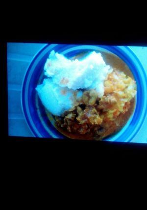 A picture of Gizzards with cabbage.