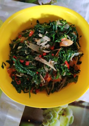 Foto resep Tumis Daun Singkong