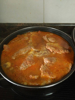 Una foto de Filetes de ternera guisados