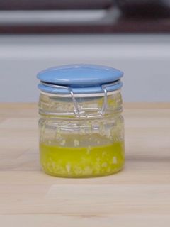 A picture of Orange vinaigrette.