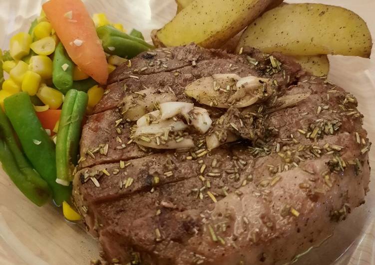 Langkah Mudah untuk Menyiapkan Beef Steak Resep Chef Arnold Anti Gagal