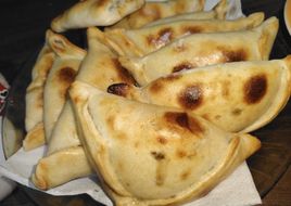 Empanadas de horno con pino😋
