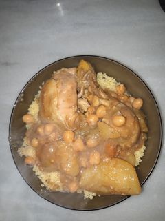 Una foto de Cuscús de pollo