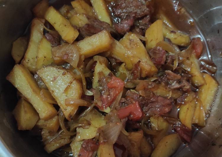 Bagaimana memasak Semur kentang daging Ramah Balita yang enak
