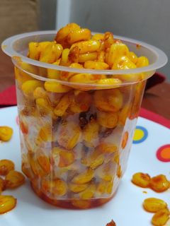 स्वीट कॉर्न बटर मसाला (sweet corn butter masala recipe in marathi) रेसिपी चे मुख्य फोटो