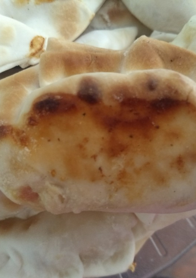 Una foto de Empanadas de jamón y queso súper rápidas y fáciles