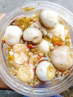 Hình của món Cà muối chua ngọt.