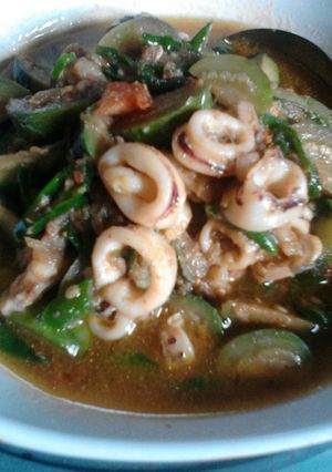 Foto resep Cumi terong pedas manis