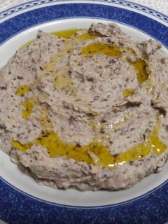 Una foto de Hummus de soja roja/azukis vegano