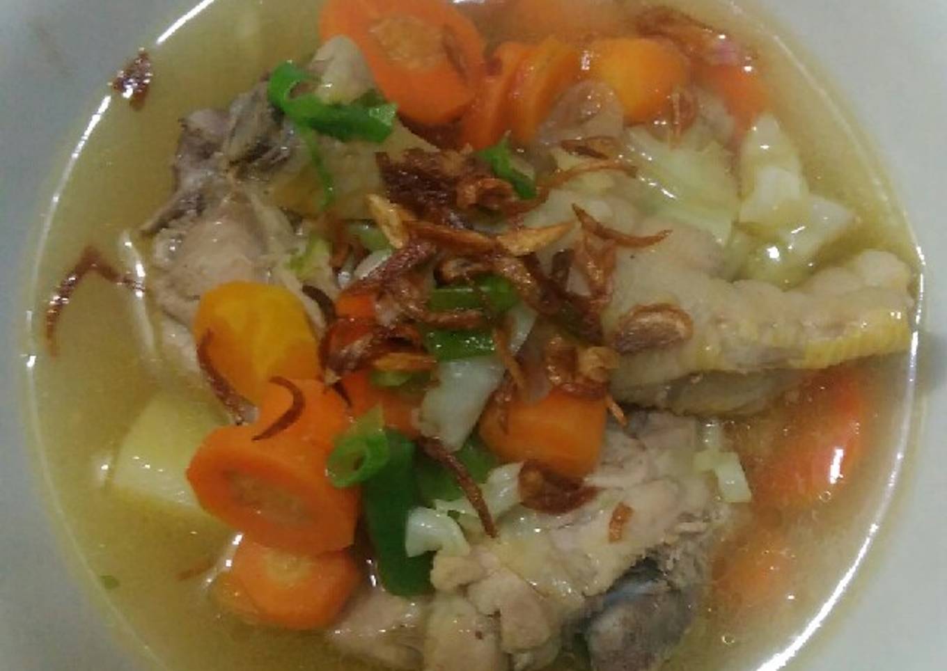 Sop ayam simpel