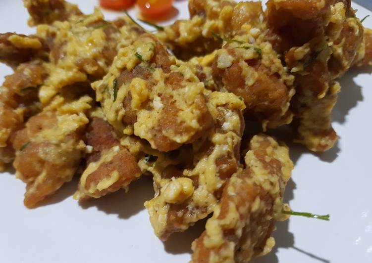 Ayam tepung saus telor asin #BikinRamadanBerkesan
