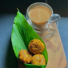 A picture of Parippu Vada - Kerala style snack for Onam Sadya.