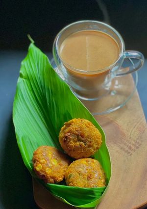 A picture of Parippu Vada - Kerala style snack for Onam Sadya.