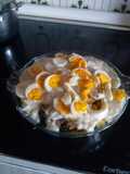Brócoli con salsa bechamel con huevos cocidos por el chef David