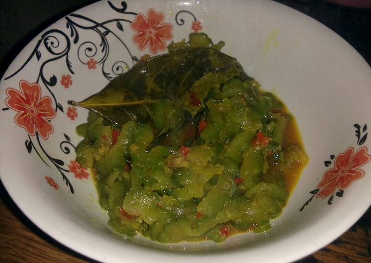 Recipe: Perfect Tumis pare + tips anti pahit