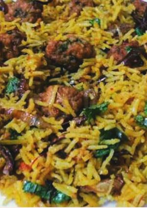 A picture of Awadhi Moti Biryani.