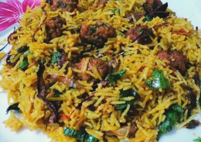 Awadhi Moti Biryani